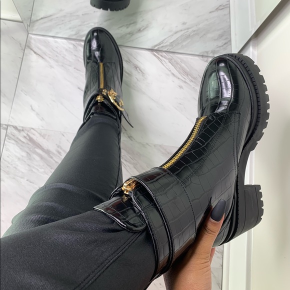 ◼️ BRANDY Black Bootie ◼️ - Picture 3 of 8